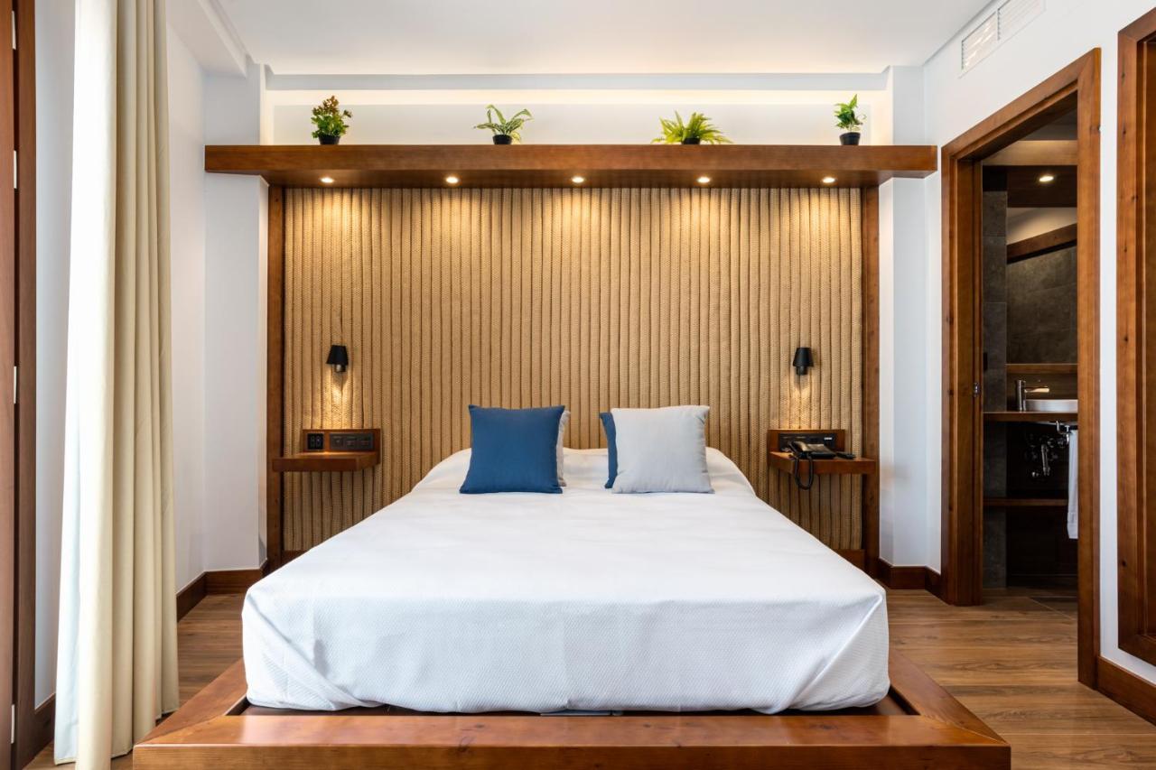 Hotel Antantie 科尼尔-德拉弗龙特拉 外观 照片