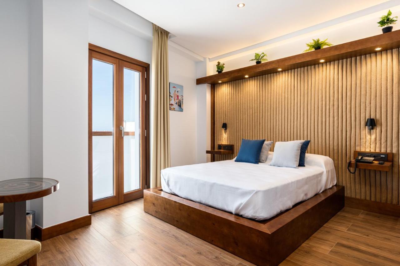 Hotel Antantie 科尼尔-德拉弗龙特拉 外观 照片