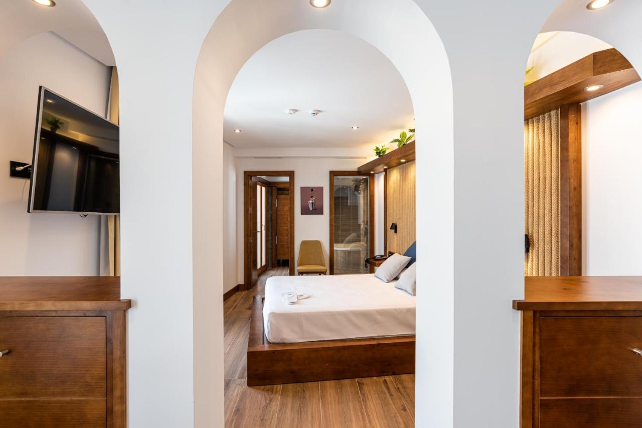 Hotel Antantie 科尼尔-德拉弗龙特拉 外观 照片