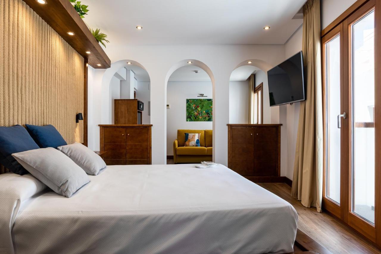 Hotel Antantie 科尼尔-德拉弗龙特拉 外观 照片